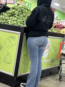 Best Latina ass in jeans I’ve ever seen