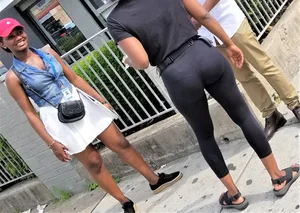 Ebony babes in pink patterned and black leggings with nice asses