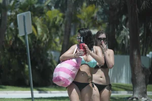 Another gallery of sexy Deerfield Beach girls in bikinis
