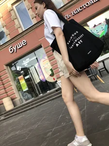 Cute Young Girl in Shorts Street And Subway Candid Gallery
