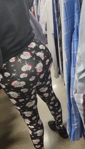 Shopping Randoms (NOT OC)