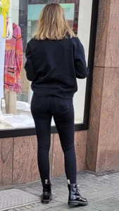 Girls in tight black pants street creepshots