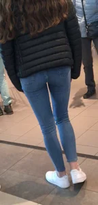 Tiny supermarket ass