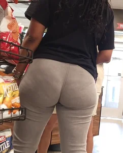 OC. Pretty black girl with great cheeks in gray sweatpants