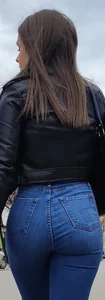 Perfect tight ass in jeans