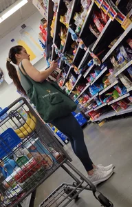 Getting some chocolate for that ass