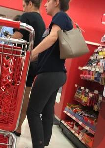 Big booty babe at Target in grey leggings