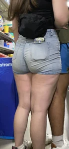 Hot college PAWG in tight Jean shorts!