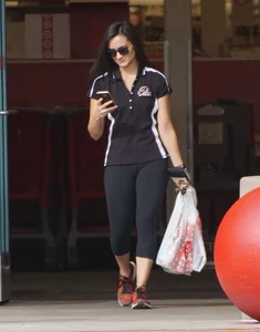 Candid girls in leggings and tights
