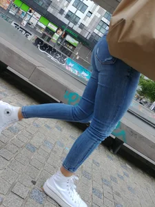 little babe with sexy back = pictures of her  :P
