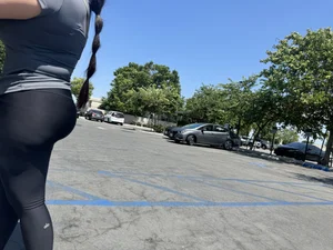 Latina in leggings (OC)