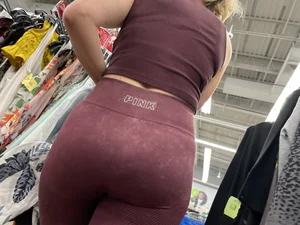 MILF Bubble Ass OC