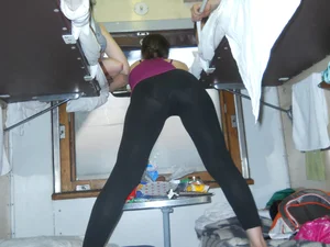 Hot girl wearing leggings in a train standing with spread legs bending over hot public transport creepshot