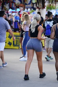 Big booty blonde babe in tight grey spandex shorts with vtl