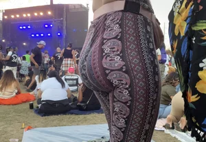 Sexy blonde with flare leggings. Fat ass