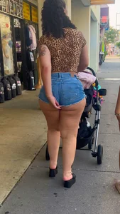 Big Latina momma in Jean shorts!