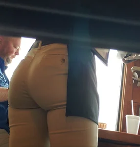 Blonde Waitress With Nice Ass in Khaki Pants (First Time Using Front Camera)