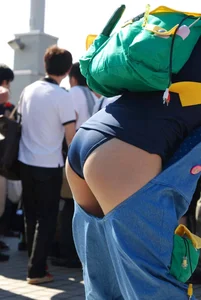 Sexy Asian girls in Cosplay outfits