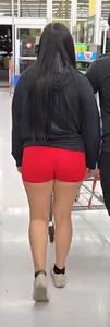 Tight athletic pink shorts Latina