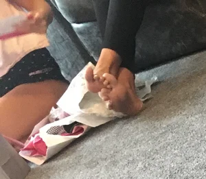 Naked Feet Home Creepshot - Playing With Her Toes