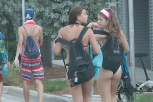 Deerfield Beach girls in bikinis