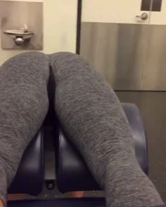 A Candid Girl With Incredibly Muscly Booty And Hips Working Out at the Gym Creepshots Gallery