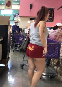 Latina with big booty in red shorts doesn't care about Rona