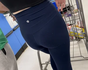 Tight blue lulu vpl
