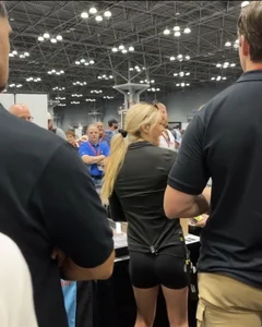 Gymnast in tight shorts at Fanatics event (OC)