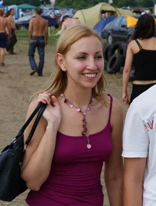 Candid tits and pokies