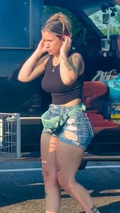 Shopping wife Pawg Jean shorts!