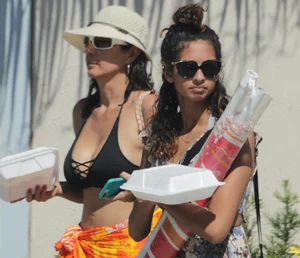 Florida candid beach and bikini girls
