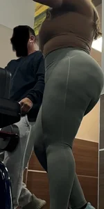 Thick milf