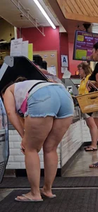 Cakey latina milf cake shopping