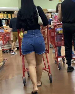 Short sexy latina milf