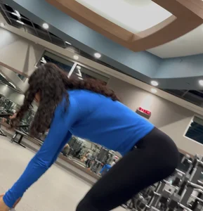 (GIFS) Petite Slim Thick Lebanese Bubble in Gym Sharks