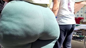 Insane BBW monster booty in shorts (OC)