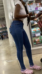 Sexy Ebony with Hips, Ass, and Leggggggggs!