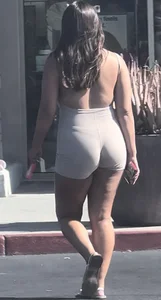Natural thick Latina VTL