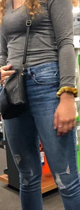 Tall chick in tight jeans at Best Buy