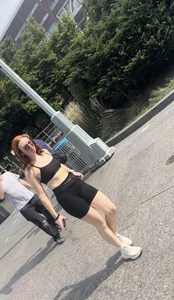 THICC redhead paws walking o/c vid