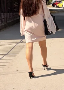 Large collection of candid girls' legs and feet in public places