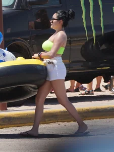 Salt River Tubing girls