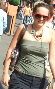 Candid tits and pokies