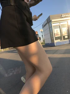 Girls in Skirts on the Street Candid Photos
