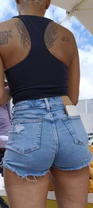 Q pero q putita