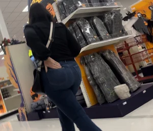 Milf with bubble butt Halloween shopping