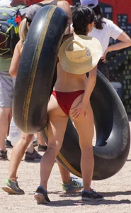 Salt River Tubing girls