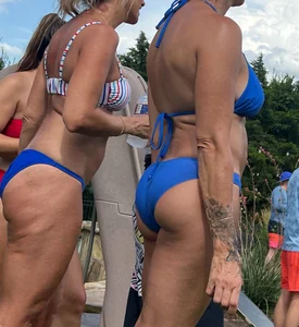 Endless amount of patriotic MILF booty