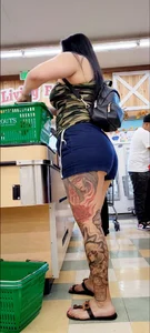 Sexy big butt tatted latina in sandals